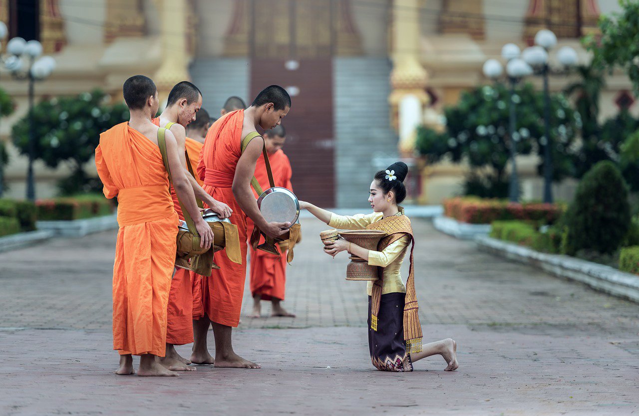 A walkthrough into the traditions of Bangkok