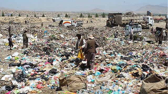 غم نان و چرخ روزگار؛ چرخی که به دشواری می‌چرخد